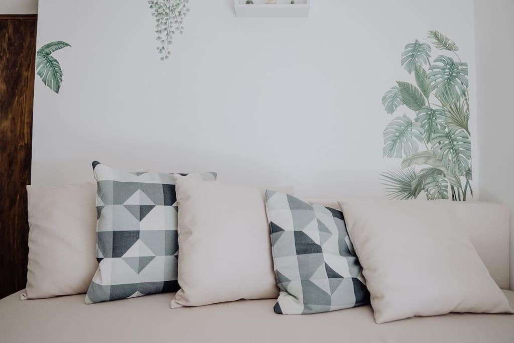 Torre Dalu' - A Due Passi Dalla Di Porta Vecchia, Con Terrazzo Privato E Netflix Holiday home